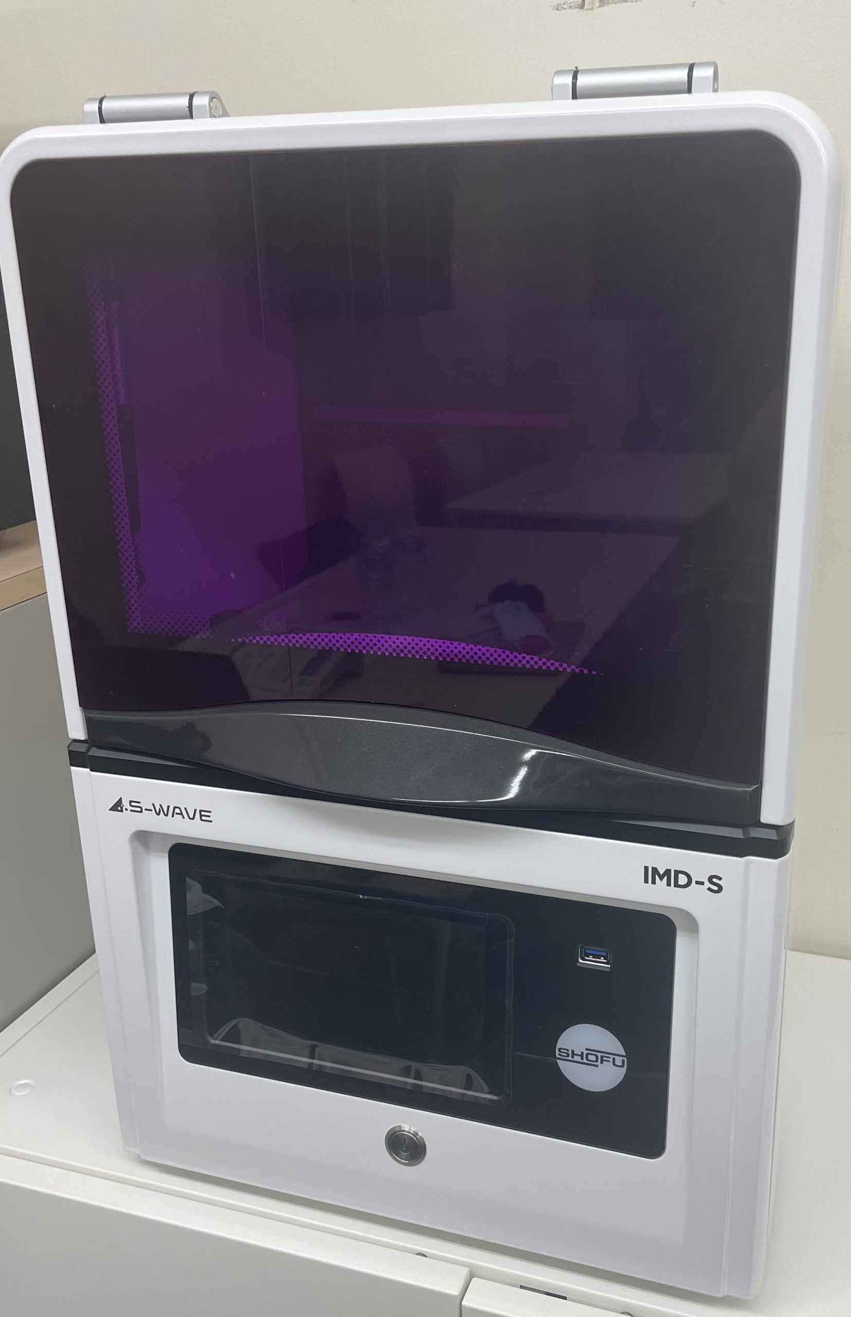 新しい機材　3Dプリンターが入りました✨